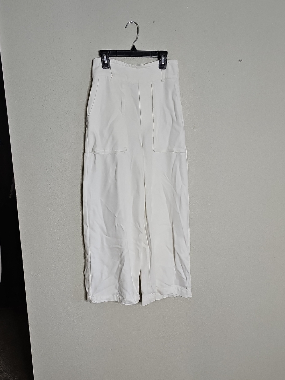 High-Waist Wide Leg Pants in White
